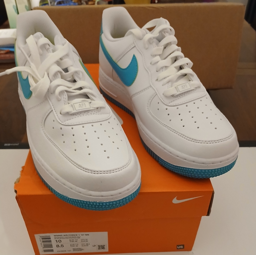 Nike Air Force 1
